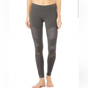 Alo Yoga Moto Leggings
